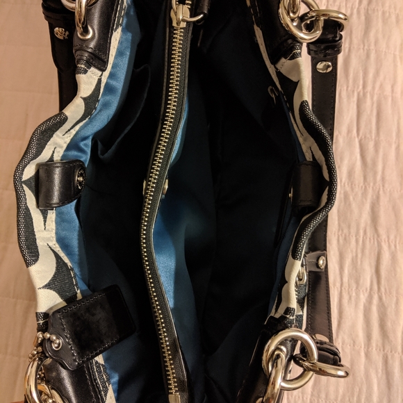 Coach Peyton Carry All Tote Bag - Picture 5 of 13